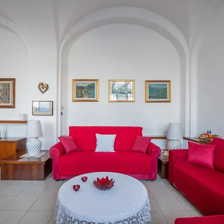 Promenade & Lakefront Apartman Bellano